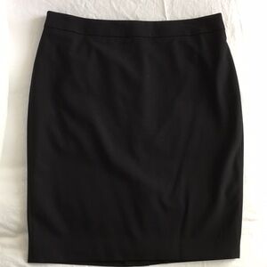 Banana Republic Black Wool Pencil Skirt, Size 6